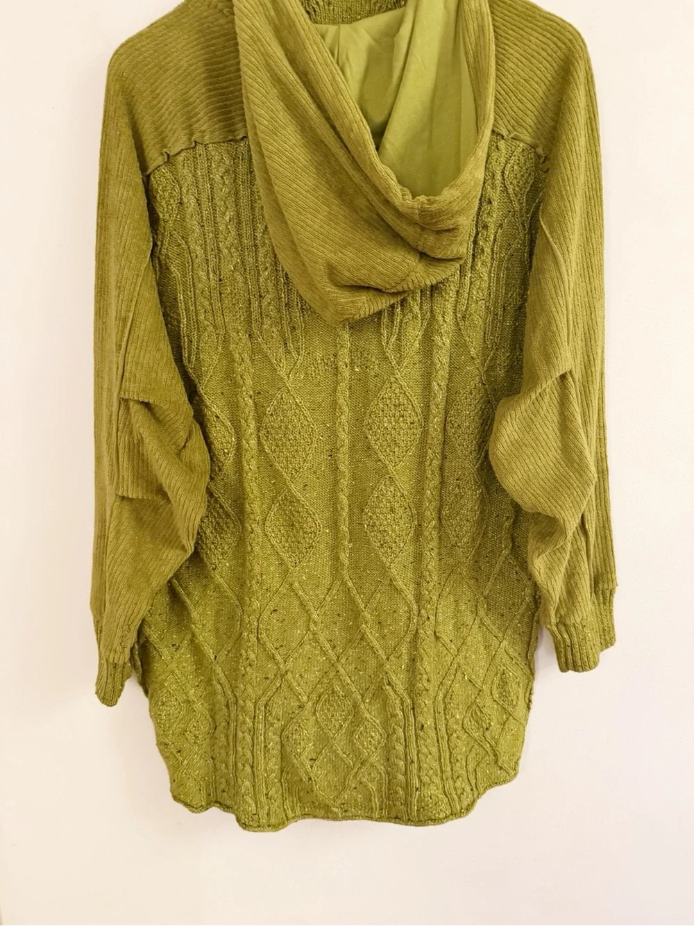Free People Ski Bum Green Cable Knit Hooded Sweater Size Small Oversized